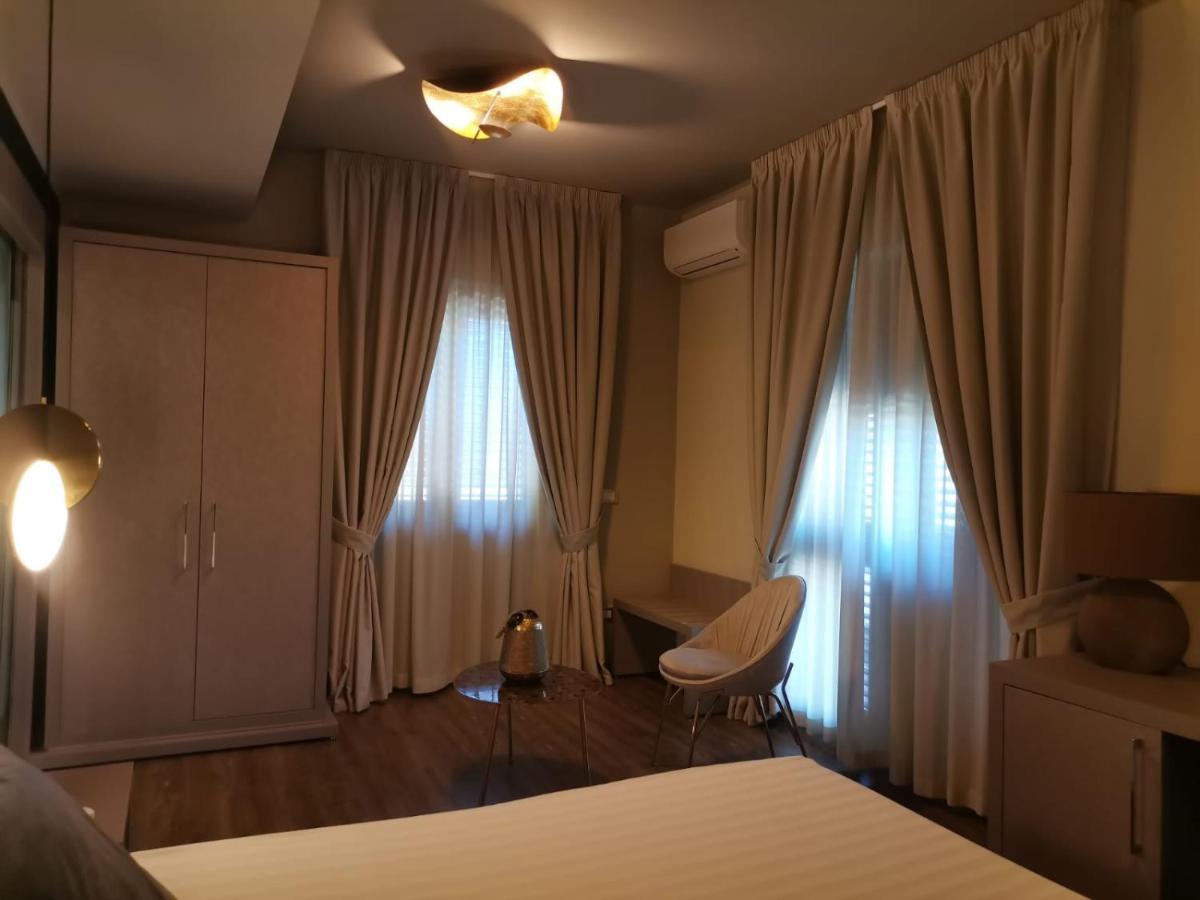Del Gaudio Guesthouse Torre Melissa Ngoại thất bức ảnh