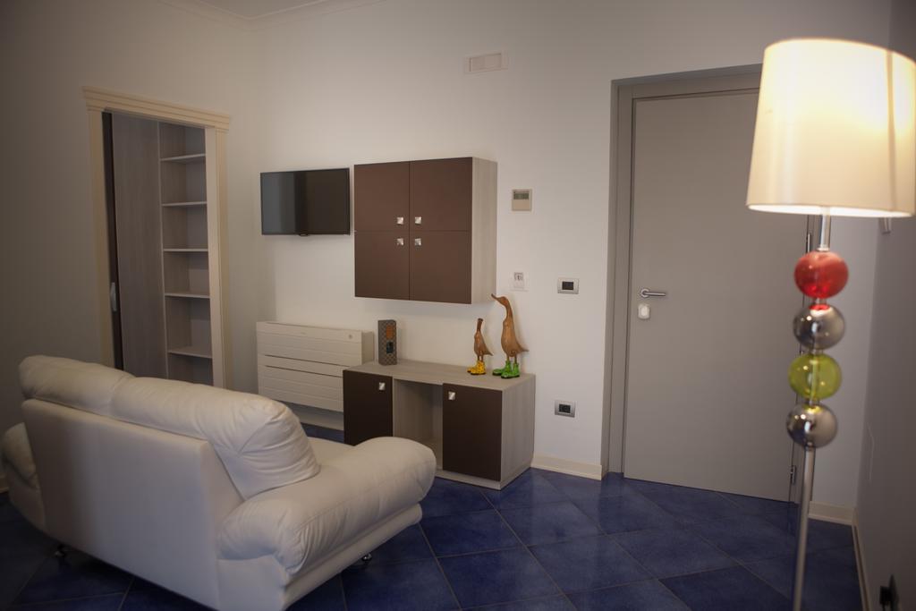 Del Gaudio Guesthouse Torre Melissa Ngoại thất bức ảnh