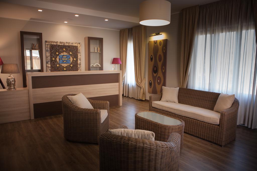 Del Gaudio Guesthouse Torre Melissa Ngoại thất bức ảnh